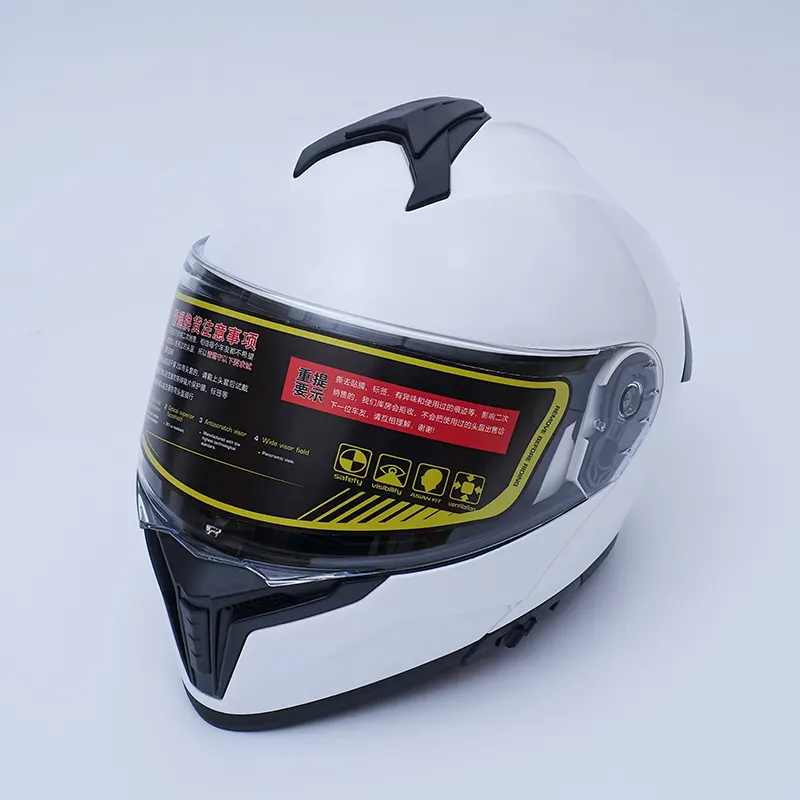 Capacete integral ventilado para motociclista